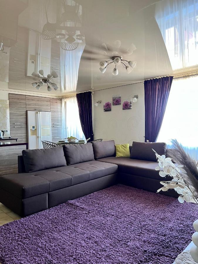 Relax. Просторі Та Затишні Апартаменти Ternopil Exterior foto